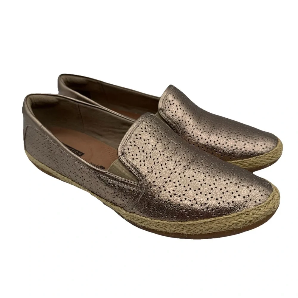 Clarks Danelly Molly Shoes Womens 9.5 M Metallic Gold Perforated Leather Slip On